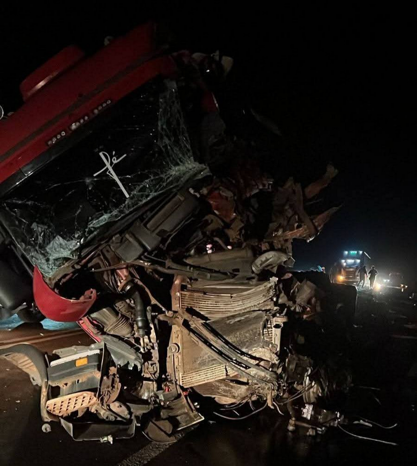 Capa Acidente entre caminhões é registrado na BR-158 entre Boa Vista das Missões e Palmeira das Missões