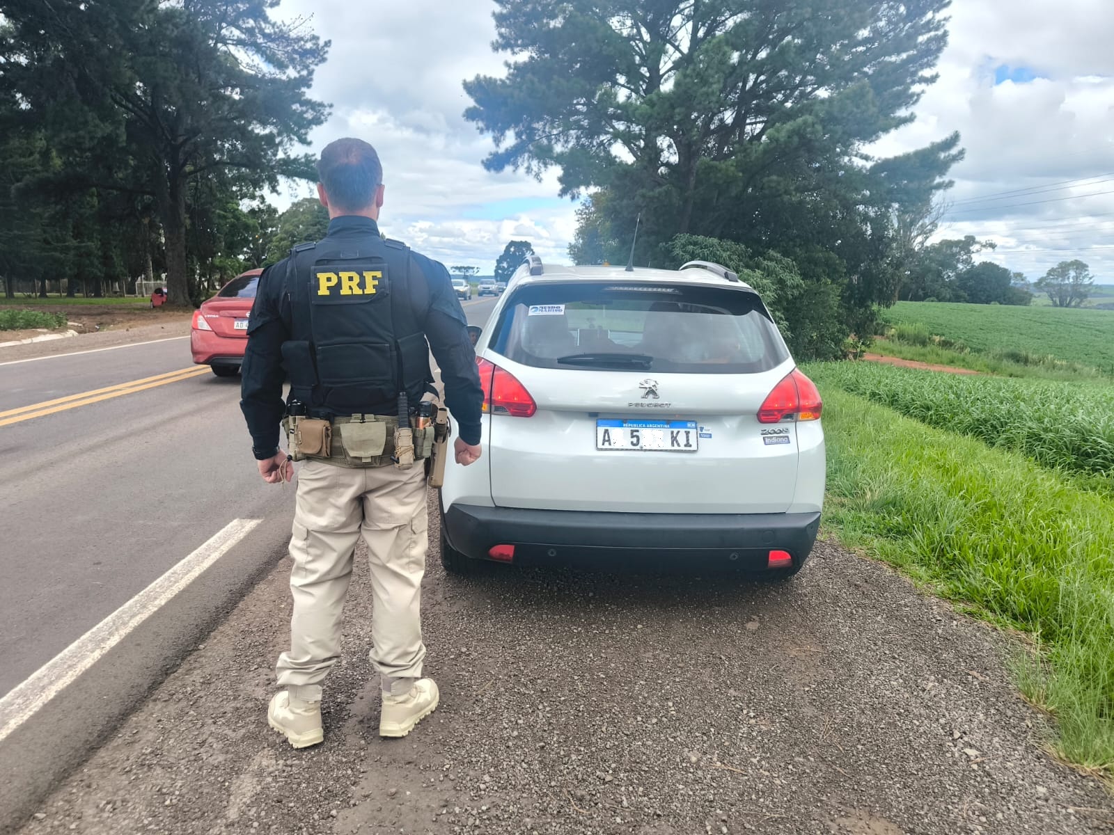 Capa Operação Bienvenidos: PRF monitora fluxo intenso de turistas argentinos na BR-285 na região de Passo Fundo