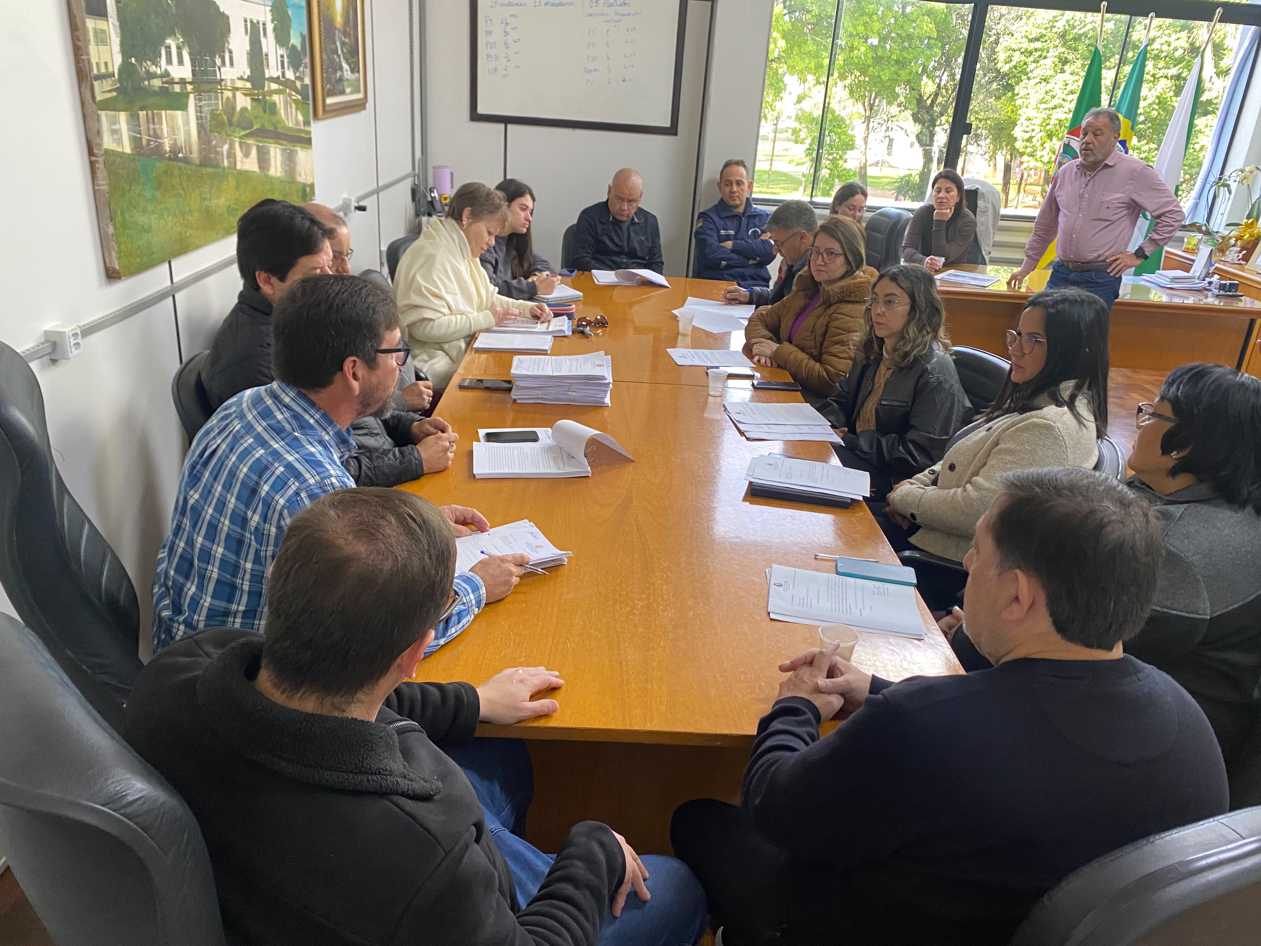Capa Comissão da Câmara debate projetos relacionados aos servidores municipais de Palmeira das Missões