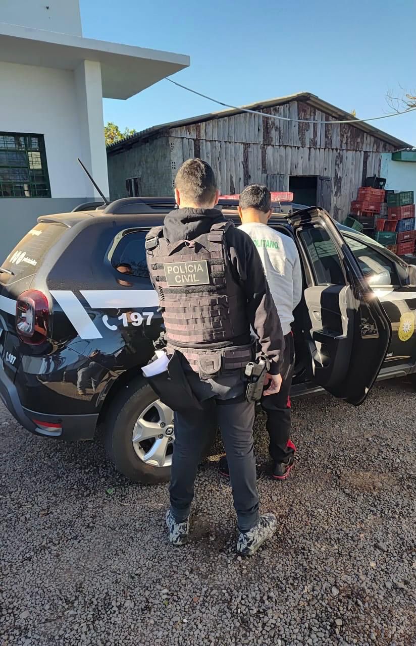 Capa Polícia Civil prende autor de homicídio em Palmeira das Missões