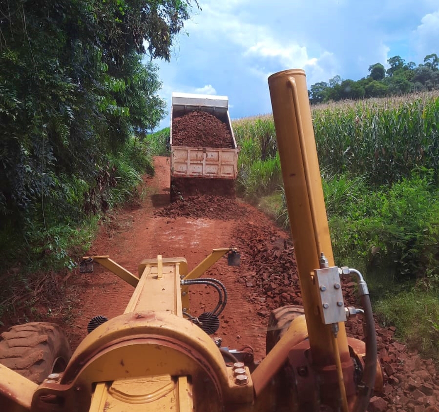 Capa Estradas do interior recebem serviços de manutenção e recuperação em Palmeira das Missões