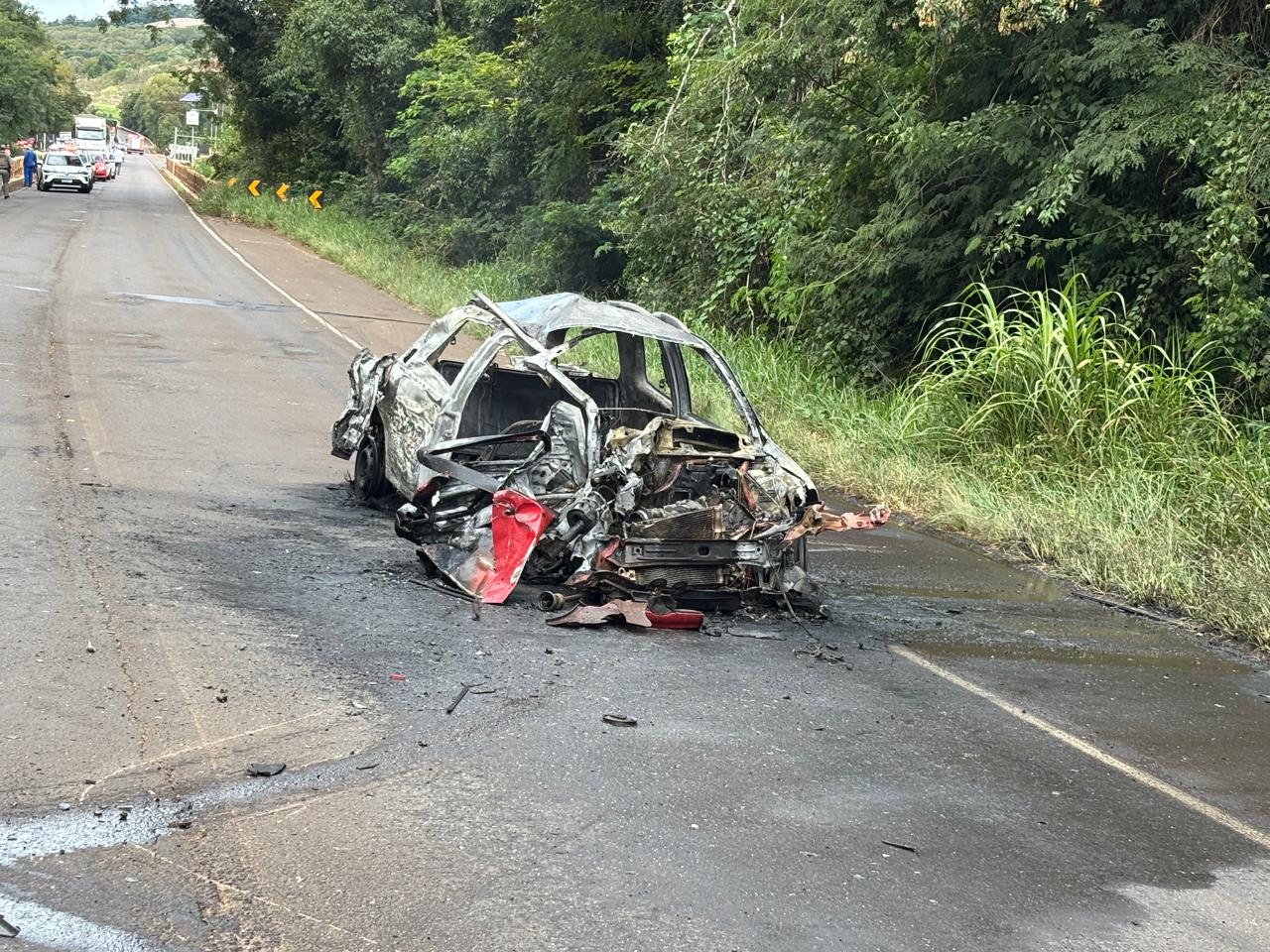 Capa Colisão entre caminhão e veículo furtado deixa homem ferido na ERS-569