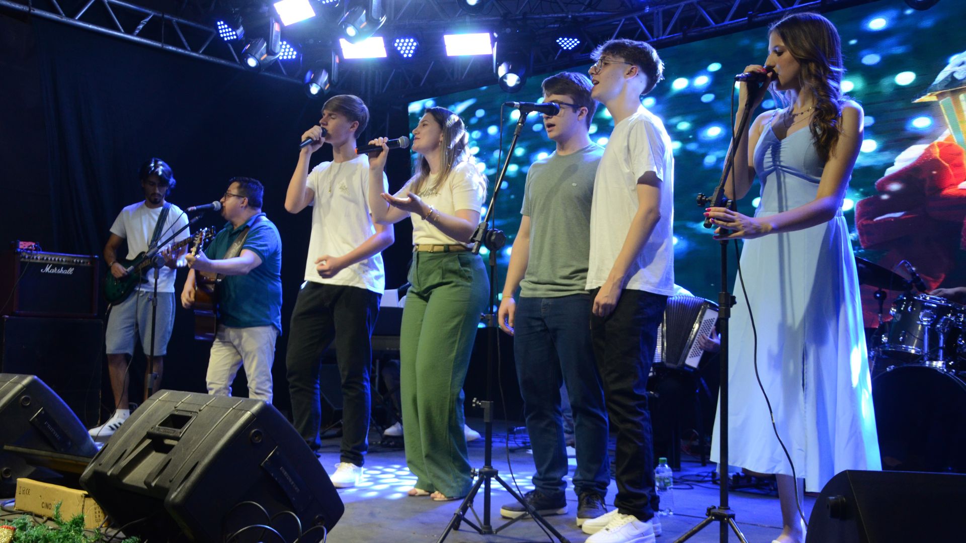 Capa Noite cultural marca o sábado do 5º Natal dos Ervais em Palmeira das Missões