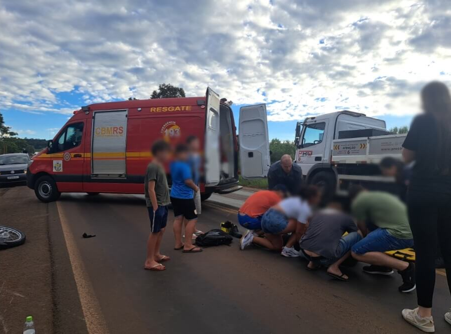 Capa Motociclista fica ferido em colisão na ERS-404, em Sarandi