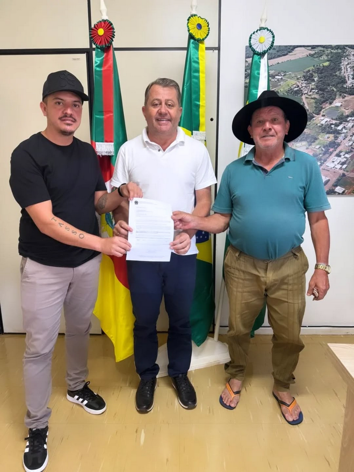 Capa Sagrada Família garante R$ 100 mil para compra de veículo e reforço da Atenção Primária