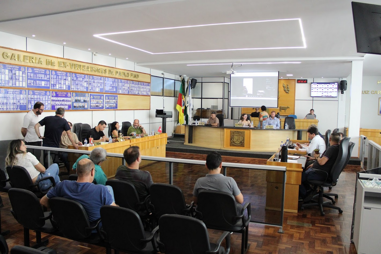 Capa Vereadores de Palmeira das Missões realizam terceira sessão extraordinária do ano