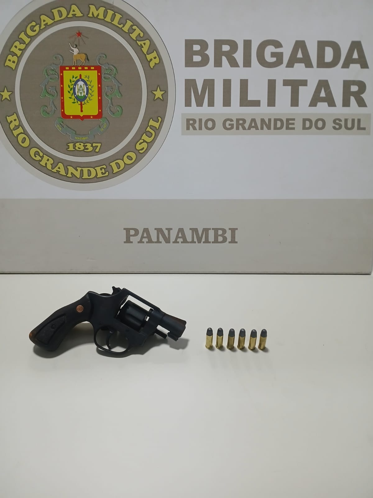 Capa Brigada Militar prende homem e apreende adolescente por tentativa de homicídio em Panambi