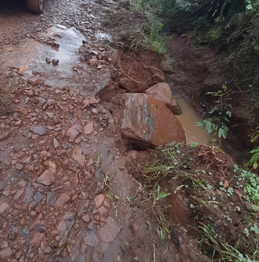 Capa Prefeitura de Palmeira das Missões confirma 180 mm de chuva, reforça ações no interior e alerta para novo período de instabilidade