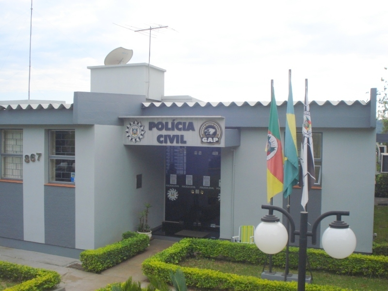 Capa Leandro Antunes assume interinamente a Delegacia de Sarandi