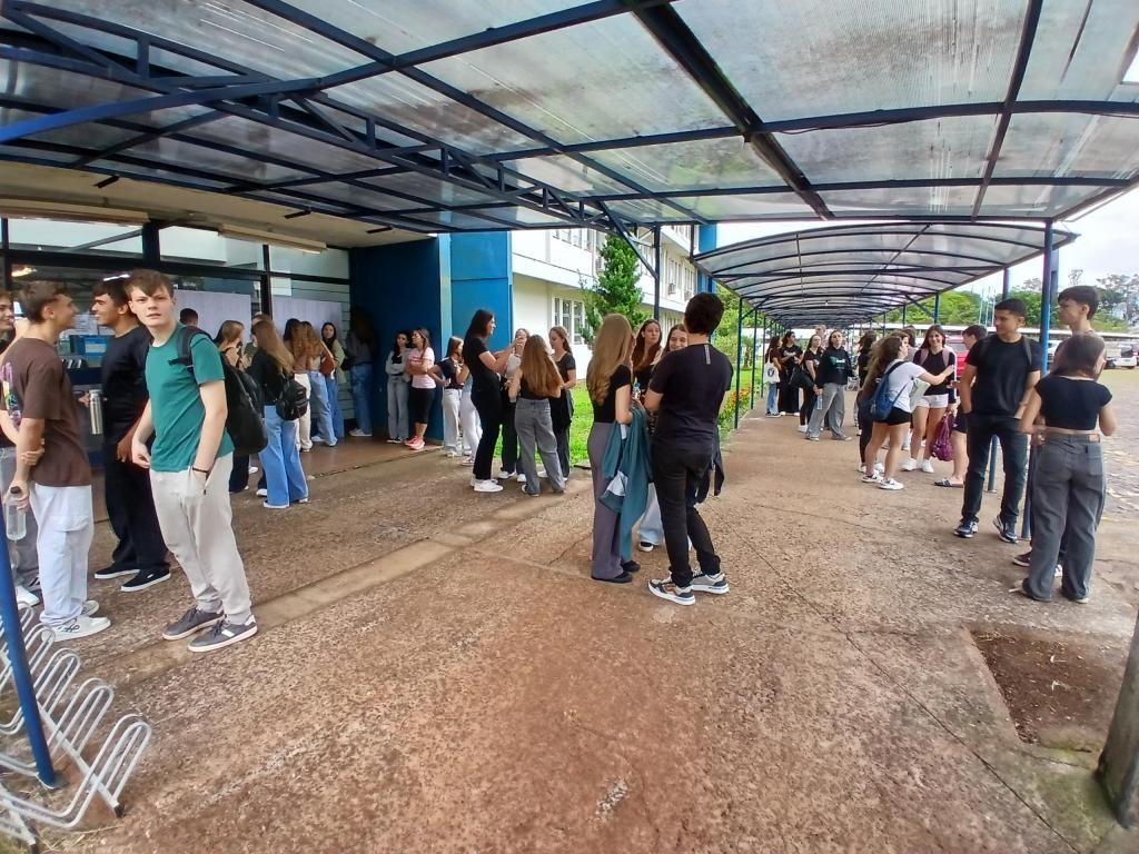 Capa UFSM-PM recebe mais de 1.000 candidatos e movimenta Palmeira das Missões no fim de semana de provas do Vestibular e do Processo Seletivo Seriado