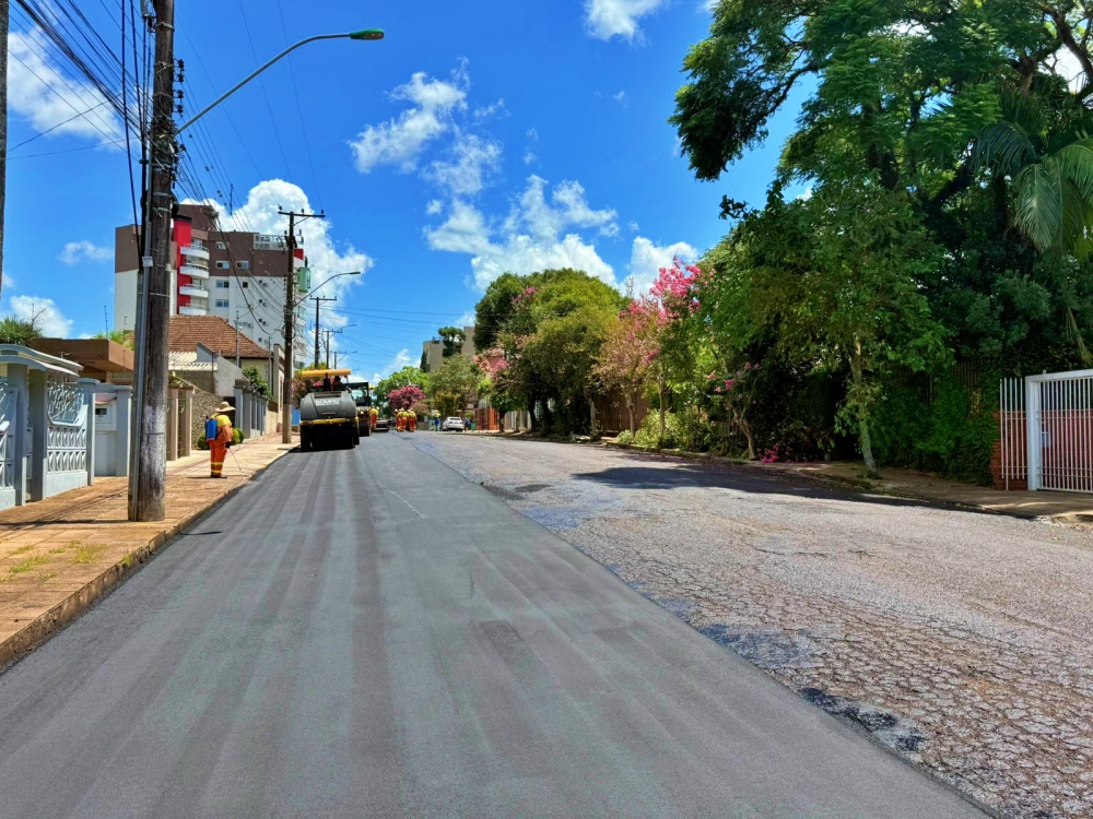 Capa Agenda da semana prevê obras de pavimentação asfáltica nas ruas Francisco Pinheiro, Rui Barbosa e Coronel Evaristo
