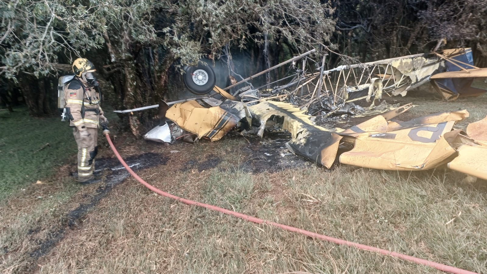 Capa Piloto morre após queda de avião agrícola no interior de Cruz Alta