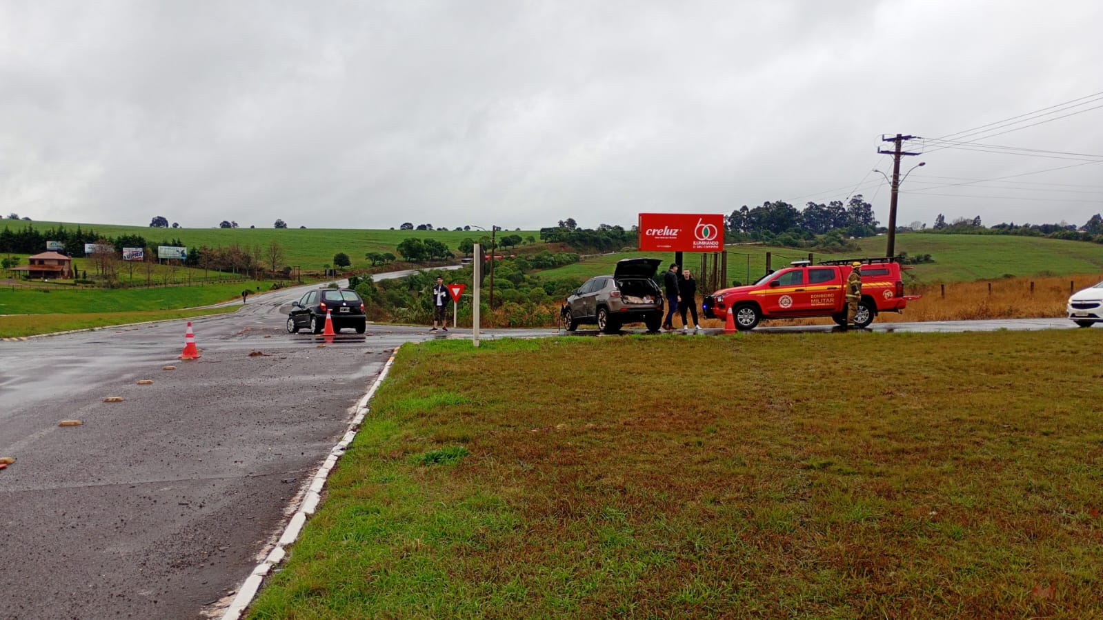Capa Colisão entre veículo argentino e Jeep deixa uma pessoa ferida no trevo das BRs-468 e 158 em Palmeira das Missões