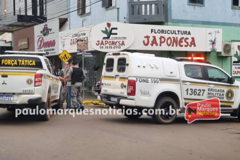 Assaltantes são baleados durante tentativa de roubo a joalheria em Três de Maio