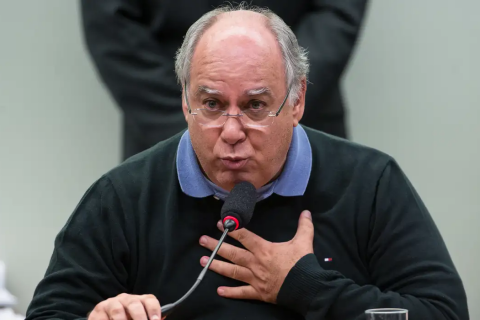 Polícia Federal prende Renato Duque, ex-diretor da Petrobras