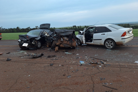 Colisão envolve três veículos na BR-468 em Coronel Bicaco na manhã deste domingo (15)